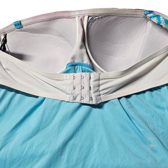 La Blanca All in the Mix Built-in Bra Underwire Tankini Top Size 36D - Picture 8 of 12